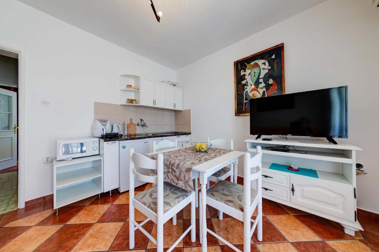 Olive Garden Apartments Sveti Stefan Exterior foto