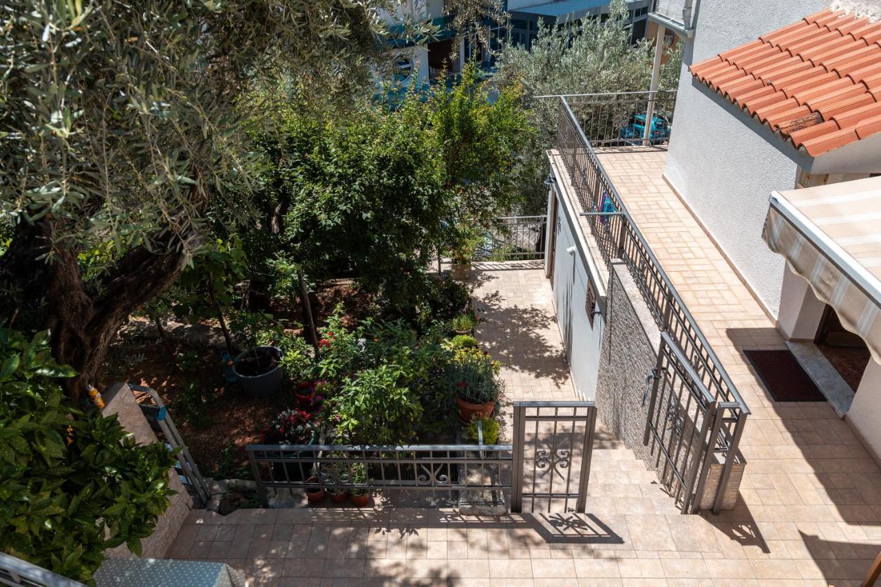 Olive Garden Apartments Sveti Stefan Exterior foto